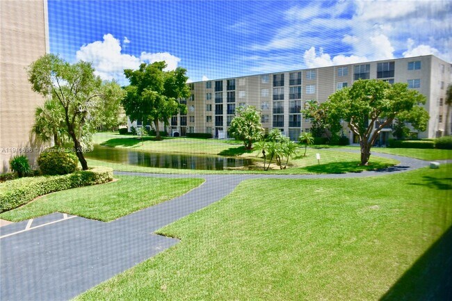 Building Photo - 7860 NW 50th St