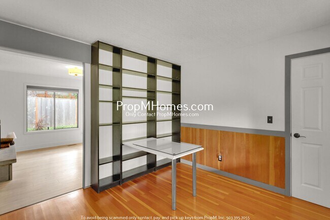 Building Photo - Sleek + Stylish Four Bedroom Escape in Palisades! DEPOSIT SPECIAL