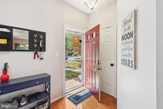 Building Photo - 2610 Grayton Ln