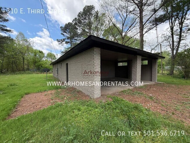 Building Photo - 310 E. Third Street-