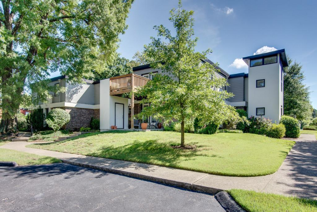 Building Photo - 940 Gale Ln