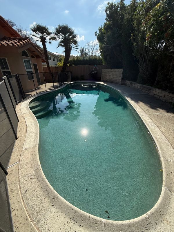 Building Photo - 1279 Clayford Ave