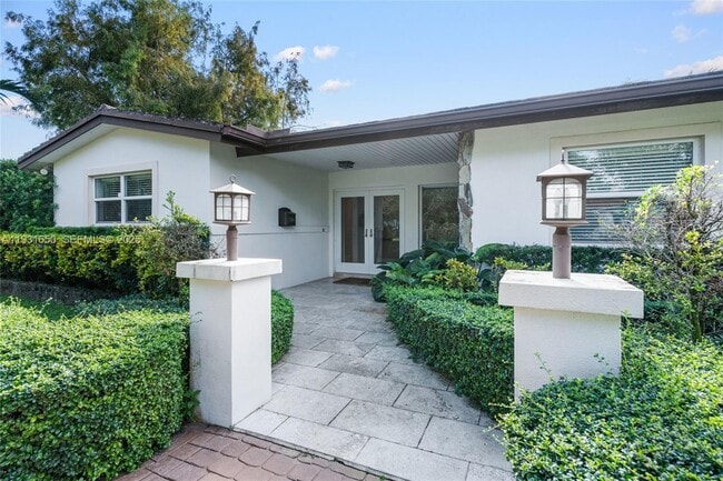 Building Photo - 7360 SW 115th St