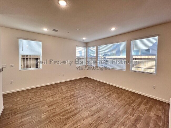 Building Photo - 1491 Vintage Ln