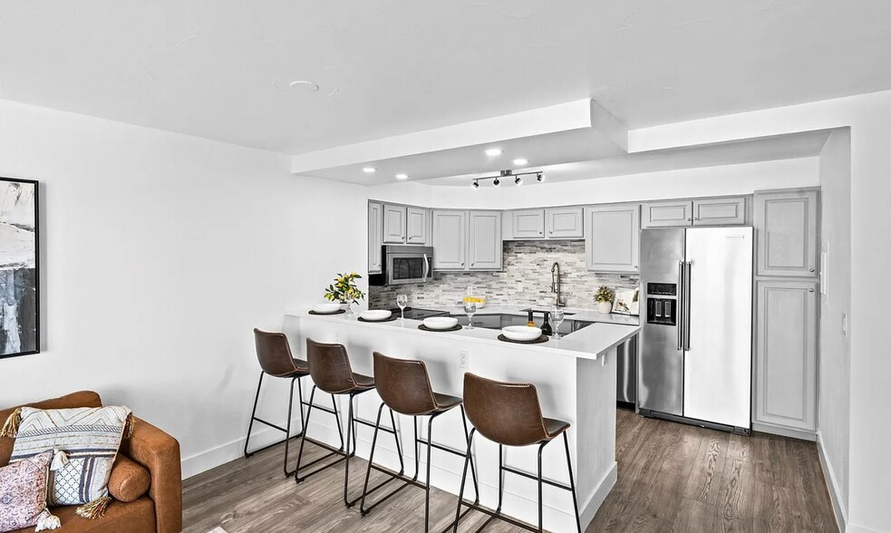 Building Photo - 1625 Larimer St