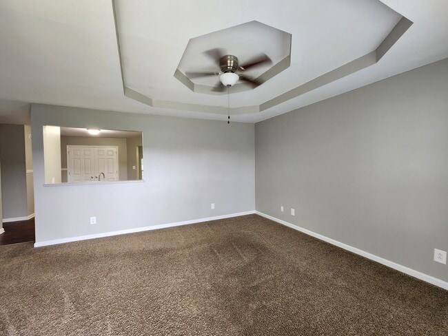 Building Photo - 3 bed 2 bath Oak Grove Home