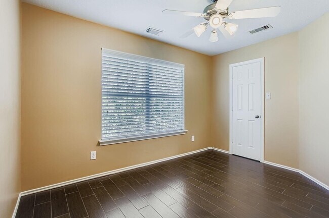 Building Photo - 17519 Bering Bridge Ln