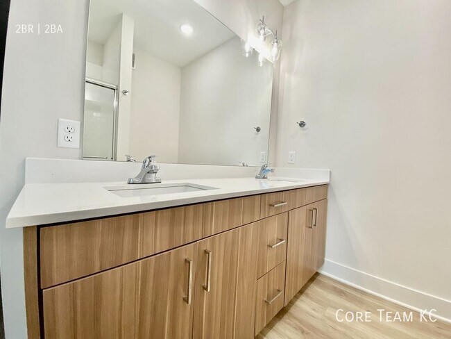 Building Photo - 7327 Quivira Rd