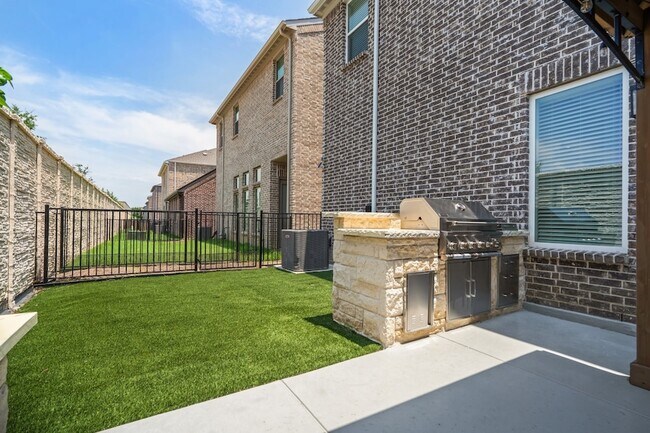 Building Photo - 4209 Watson Wy