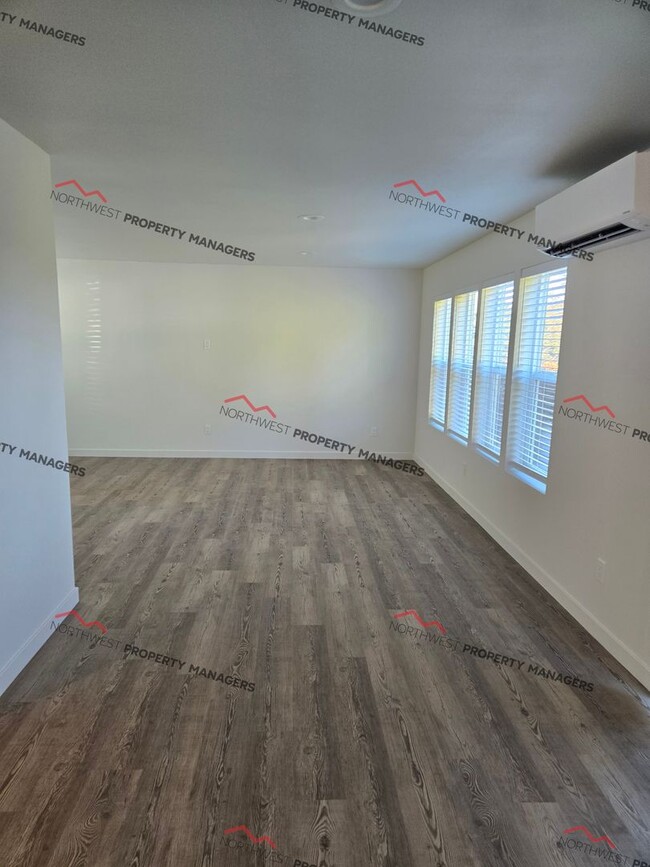 Building Photo - STATUS: AVAILABLE | R46| $2395