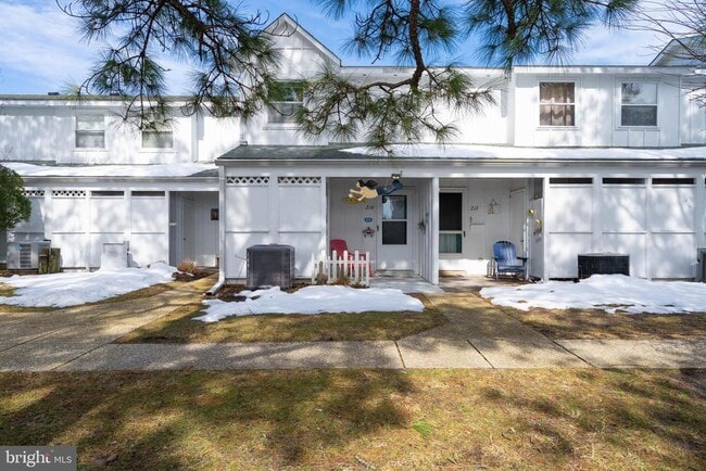 Building Photo - 38256 Hummingbird Ln