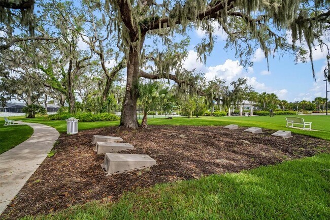 Building Photo - 10909 Shade Tree Cv