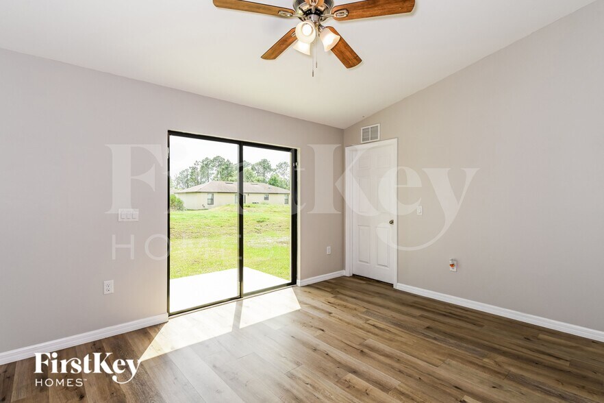 Building Photo - 3007 44th St SW