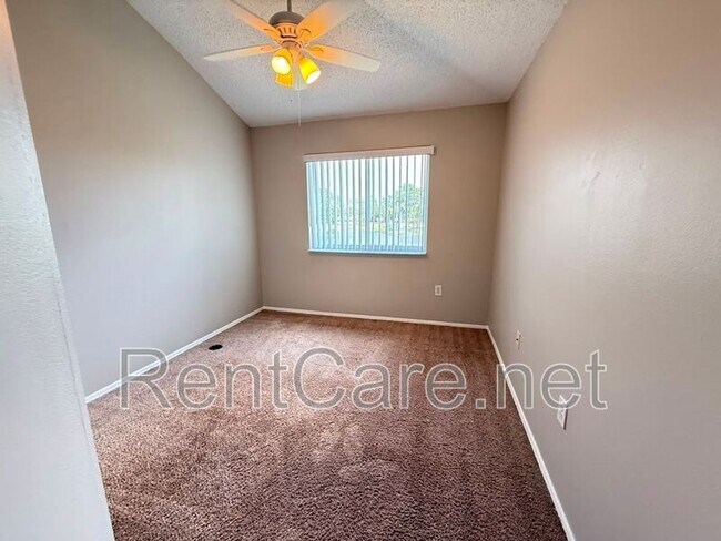 Building Photo - 1247 Madeira Key Way