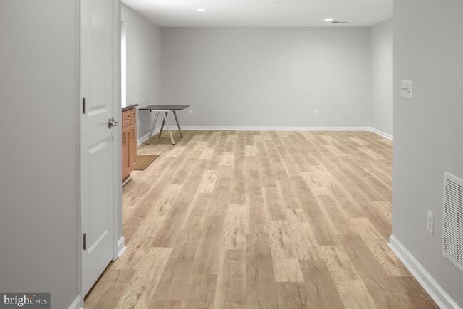 Building Photo - 24839 Somerby Dr