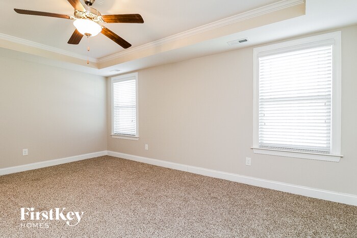 Building Photo - 5337 Chandler Oaks Ln
