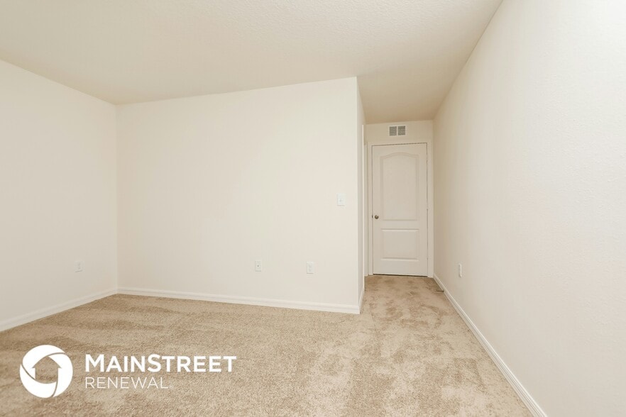 Building Photo - 35709 Rose Moss Ave