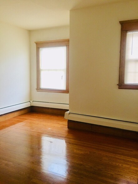 Bedroom - 46 Main St