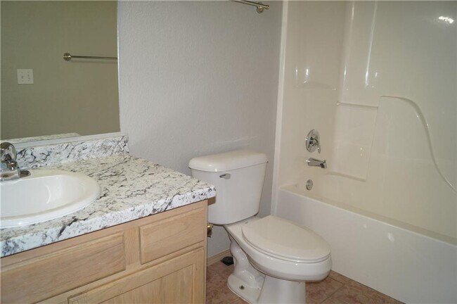 Building Photo - 67 Dakota Trail