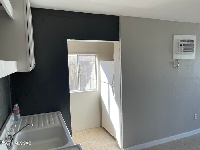 Building Photo - 2638 N Columbus Blvd