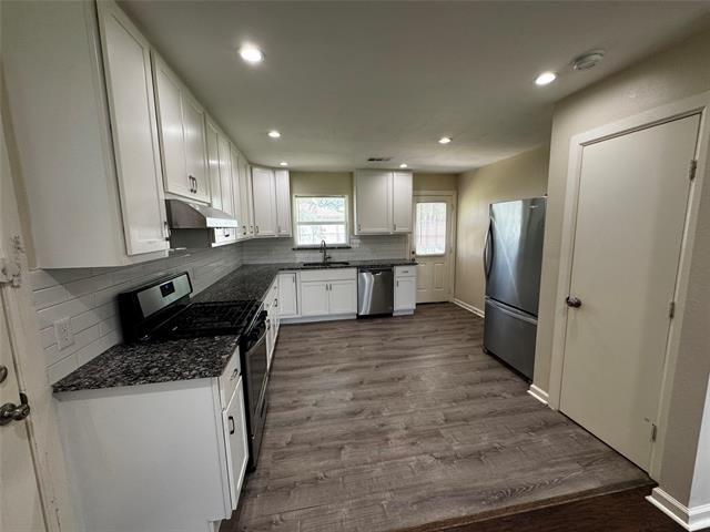 Building Photo - 923 Green Castle Dr