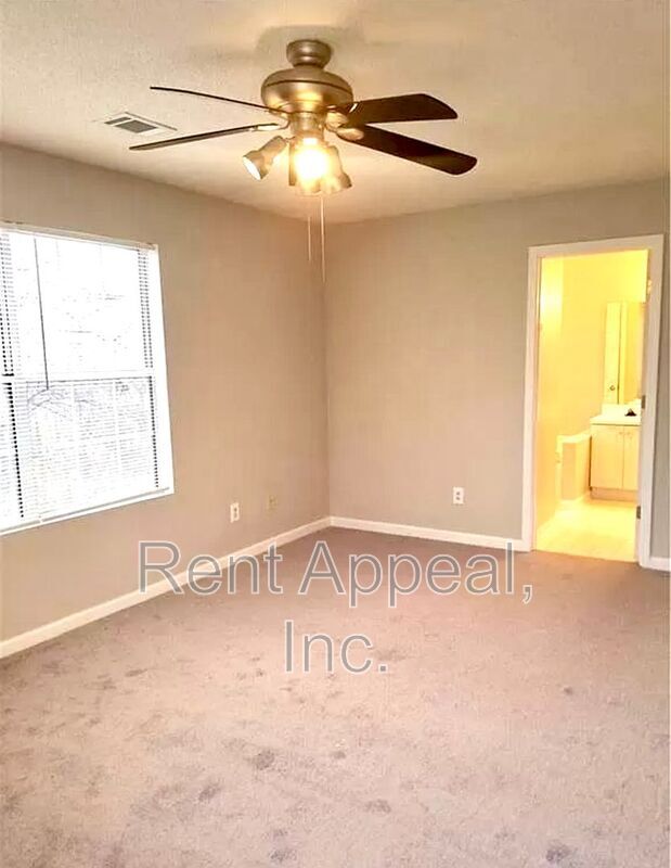 Building Photo - 4143 Lake Mist Dr NW