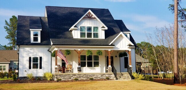 Primary Photo - Custom Build in Whispering Pines!
