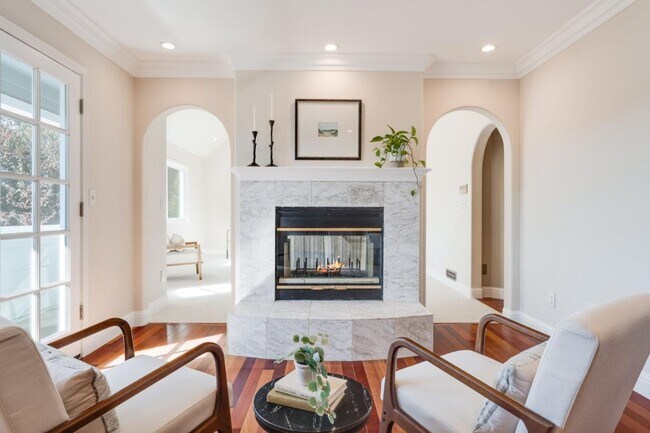 Building Photo - 5br/4ba Home - Luxury Country Living Minutes to Capitola & Soquel Village