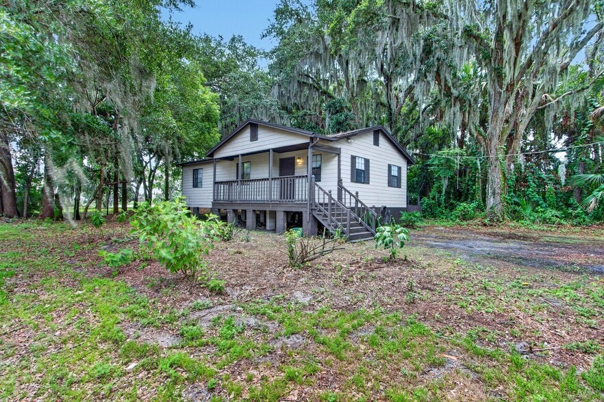 Building Photo - 1711 Roseberry Ln