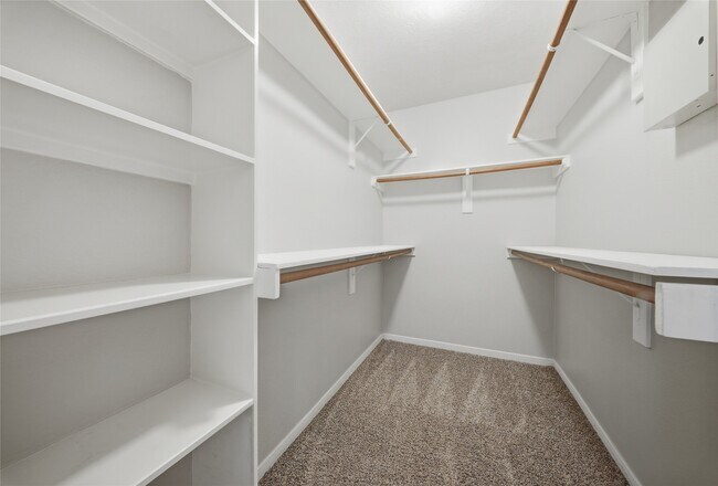Building Photo - 1607 Sandy Park Dr