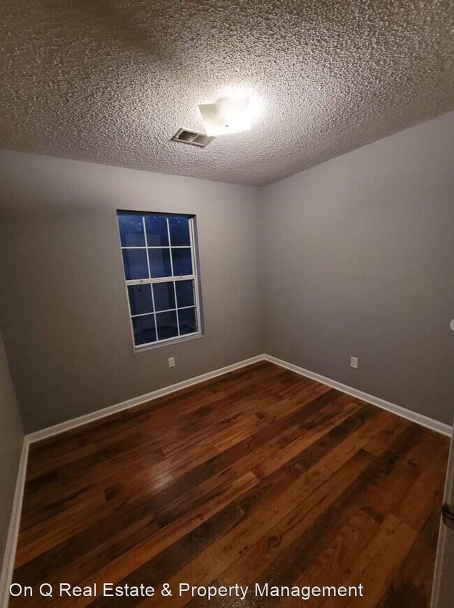 Building Photo - 2 br, 1 bath House - 3313 Quail Ridge Rd.