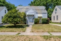 Building Photo - Charming 3-bedroom Cape Cod with a versatile loft and plenty of space to enjoy!