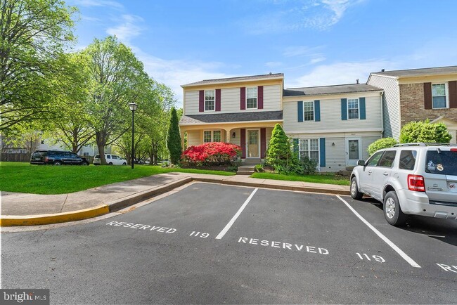 Building Photo - 17429 Gallagher Way