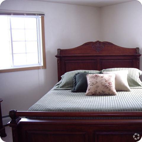 Bedroom - Oconto Park Apartments