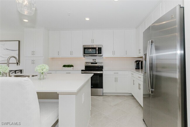 Building Photo - 5527 Double Eagle Cir