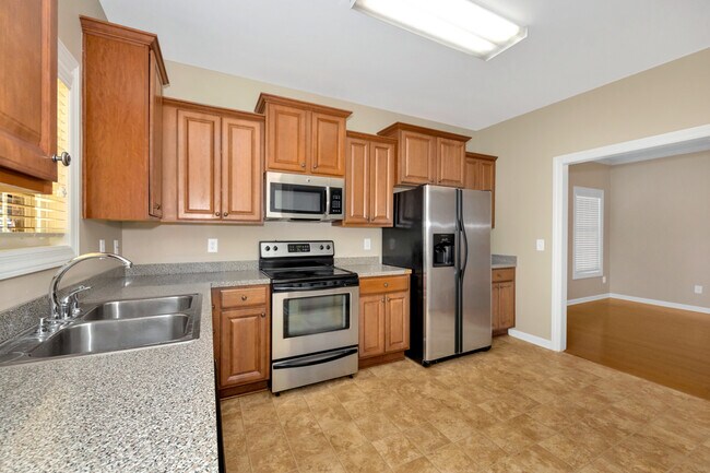 Building Photo - 202 Lanier Rd