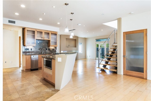 Building Photo - 2913 Winlock Rd