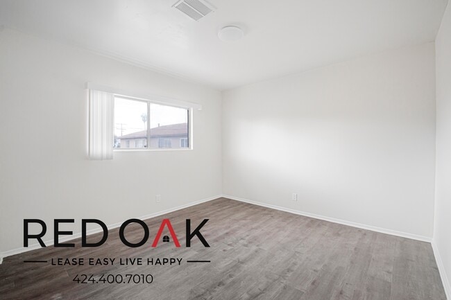 Building Photo - 1365 Orange Grove Ave