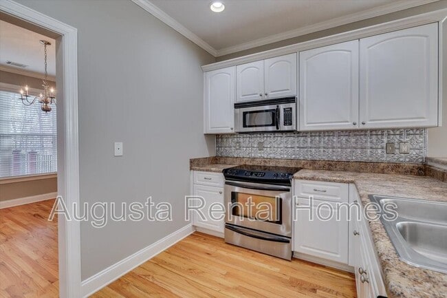 Building Photo - 719 Bonnie Oaks Ln