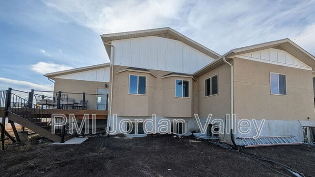 Building Photo - 408 RIGDON St