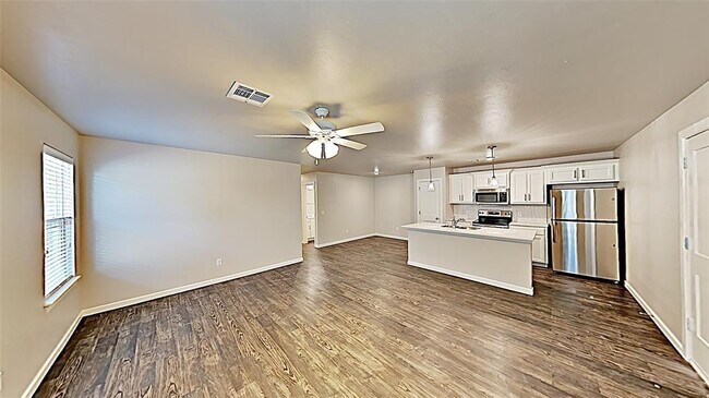 Building Photo - 5012 Avion Ct