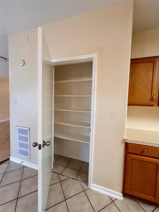 Building Photo - 12206 Beacon Tree Ct