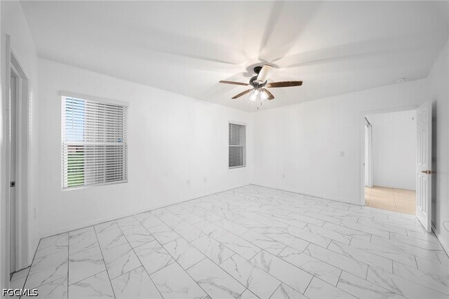 Building Photo - 10464 Canal Brook Ln