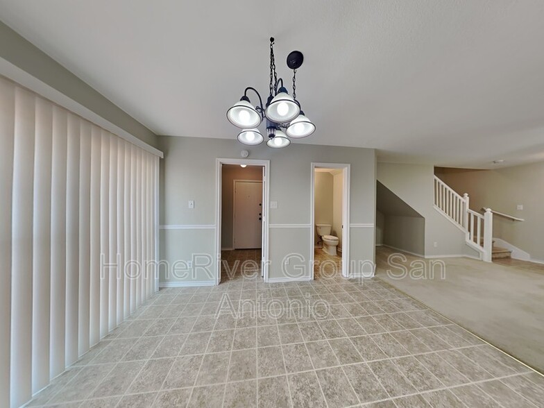 Building Photo - 128 Gatewood Bay