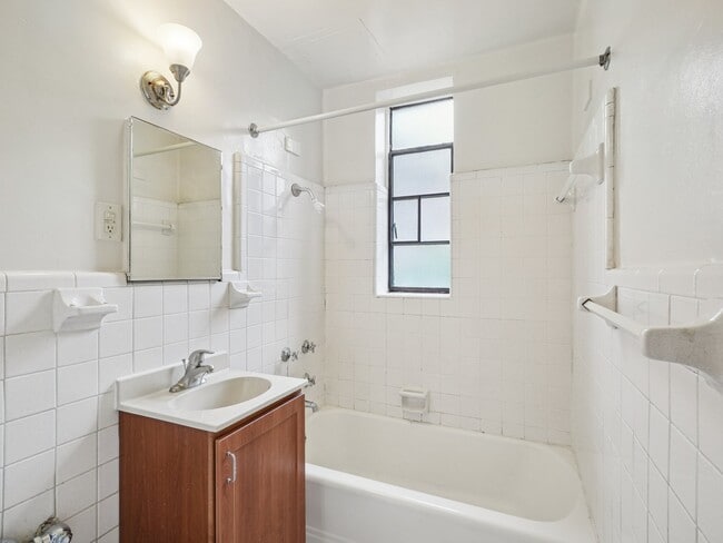 Floorplan - Cameron Court Apartments