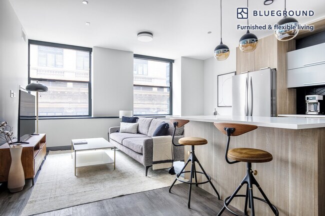 Building Photo - 29 S LaSalle St