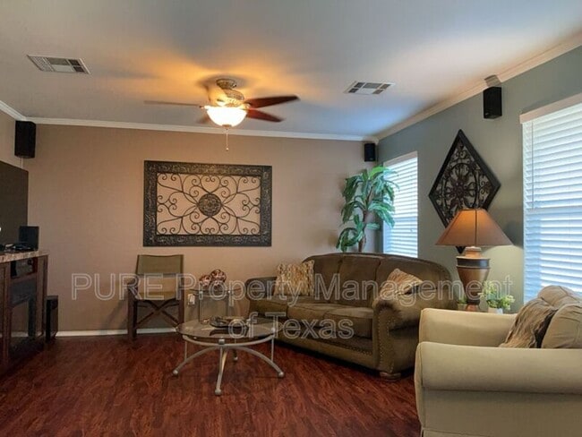 Building Photo - 108 Covey Ln