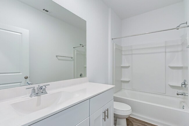 Building Photo - 17610 Calabash Dr