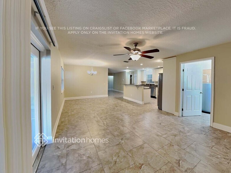 Building Photo - 777 Forest Glen Ct