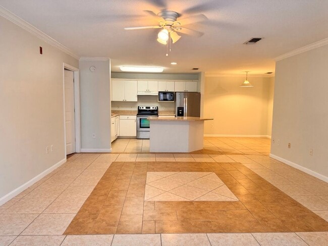 Building Photo - 3591 Kernan Blvd S